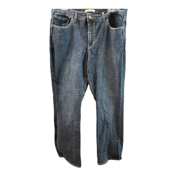 Levi’s Classic Bootcut Jeans - Women’s Size‎ 14, 32” Inseam Dark Wash - Picture 1 of 7